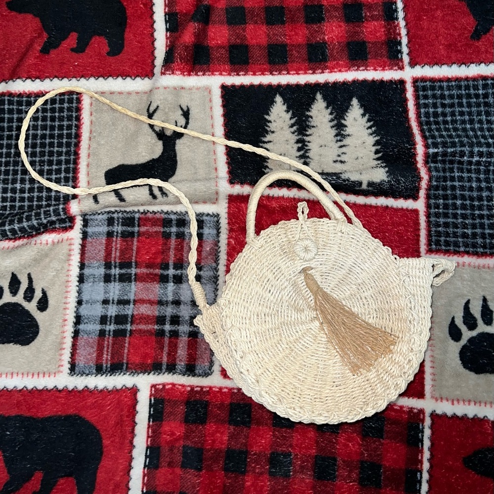 Adorable rattan bag